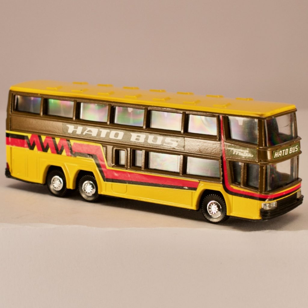 いずみ洋行のブログ - 『ミニカー ダイヤペット（Diapet）』のバスを二